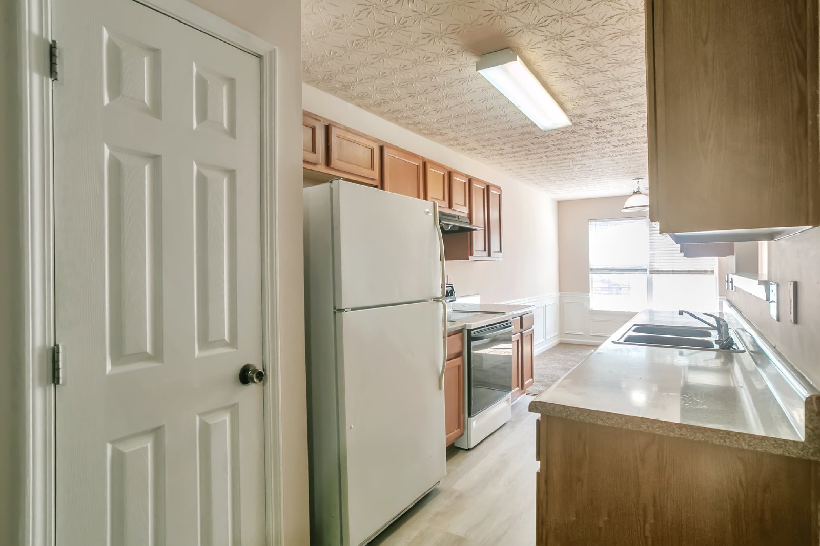 2842 Vining Ridge - 1 property image