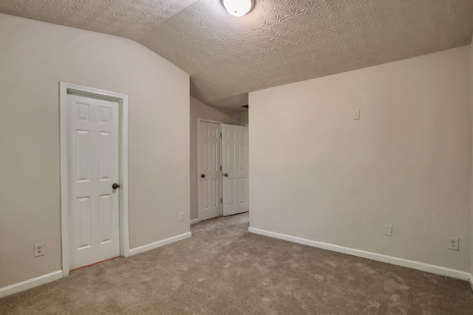 2842 Vining Ridge - 1 property image