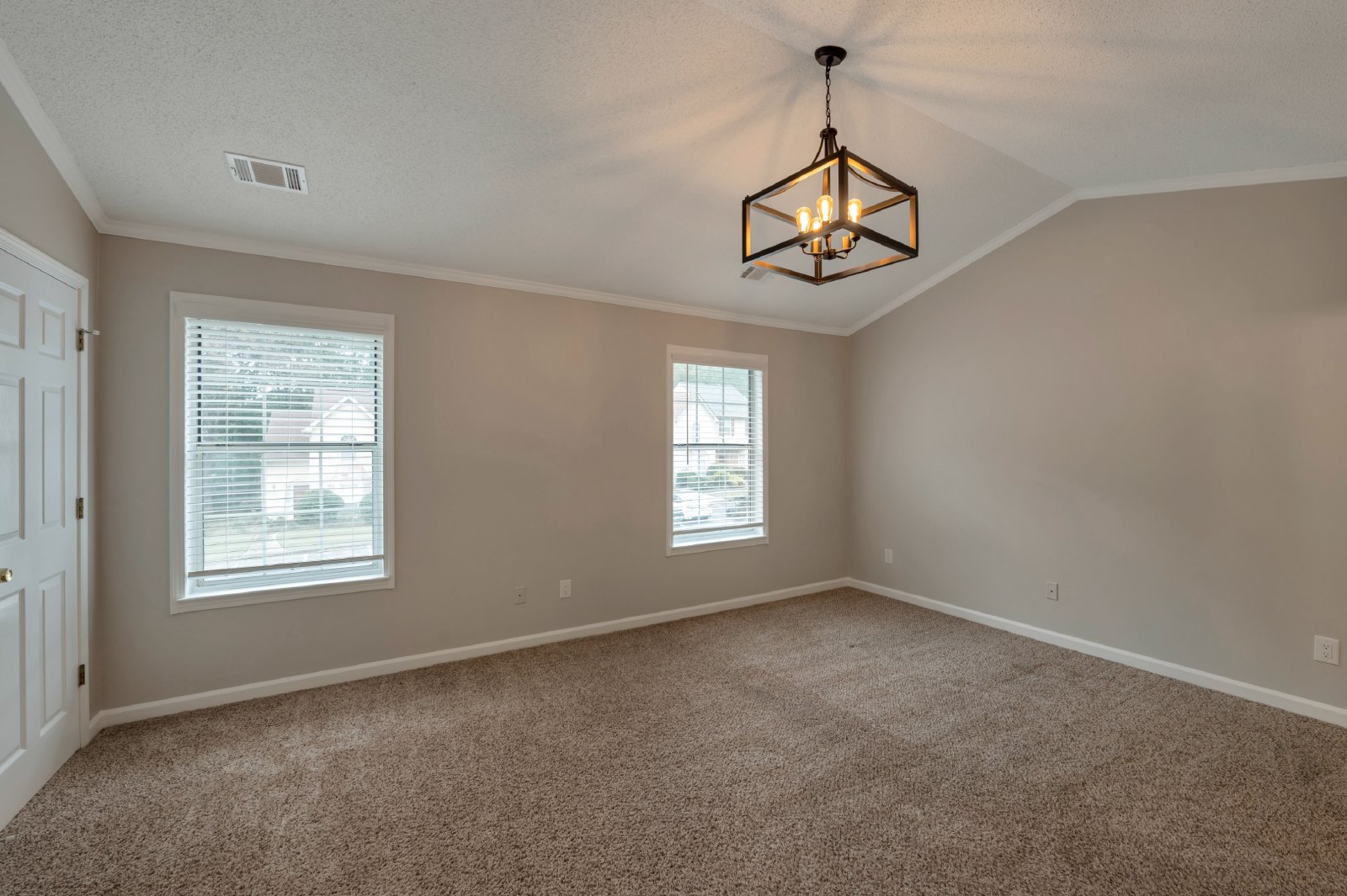 2195 Fairways - New - 1 property image