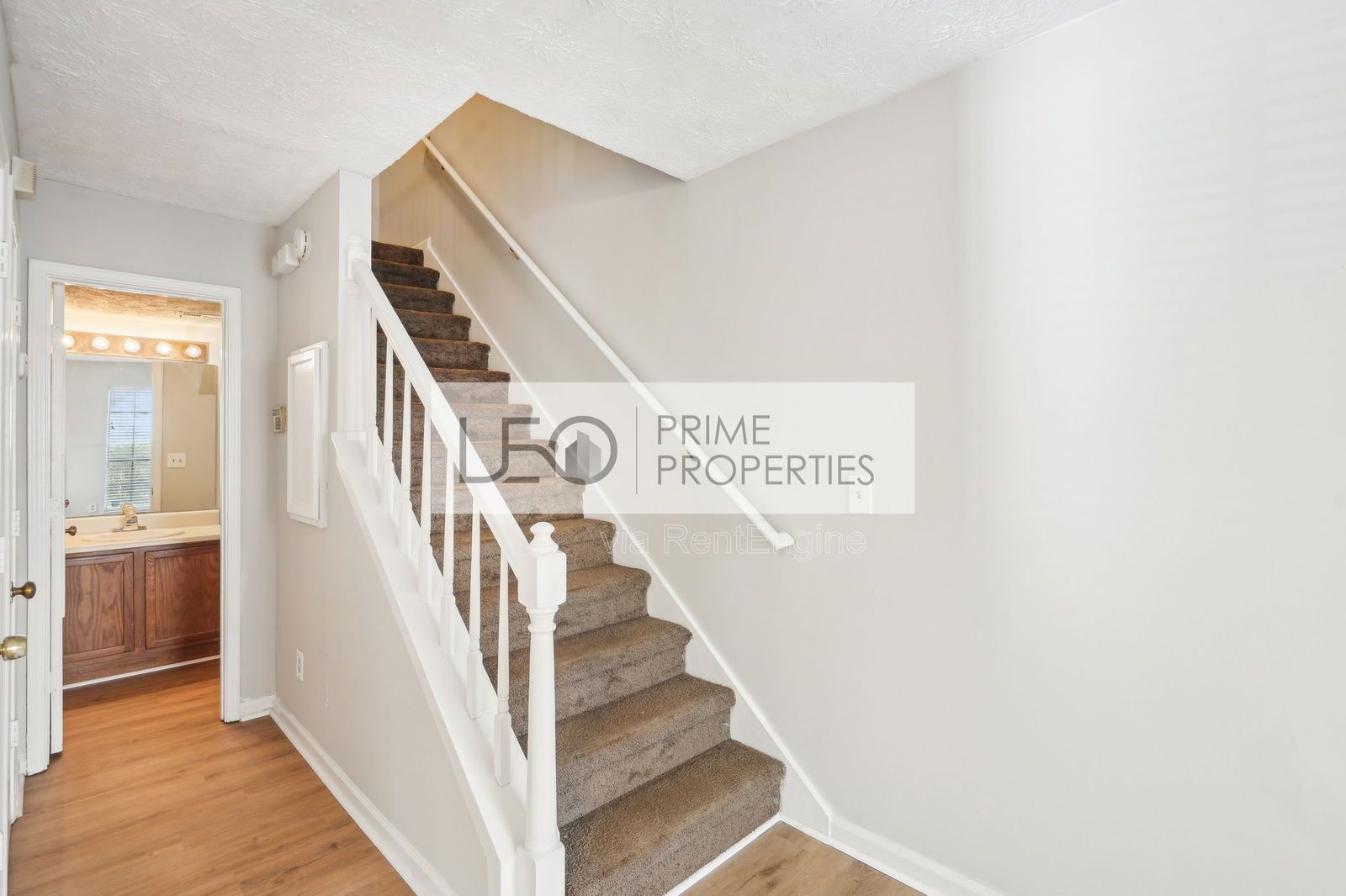 1066 Rock Creek Ln property image