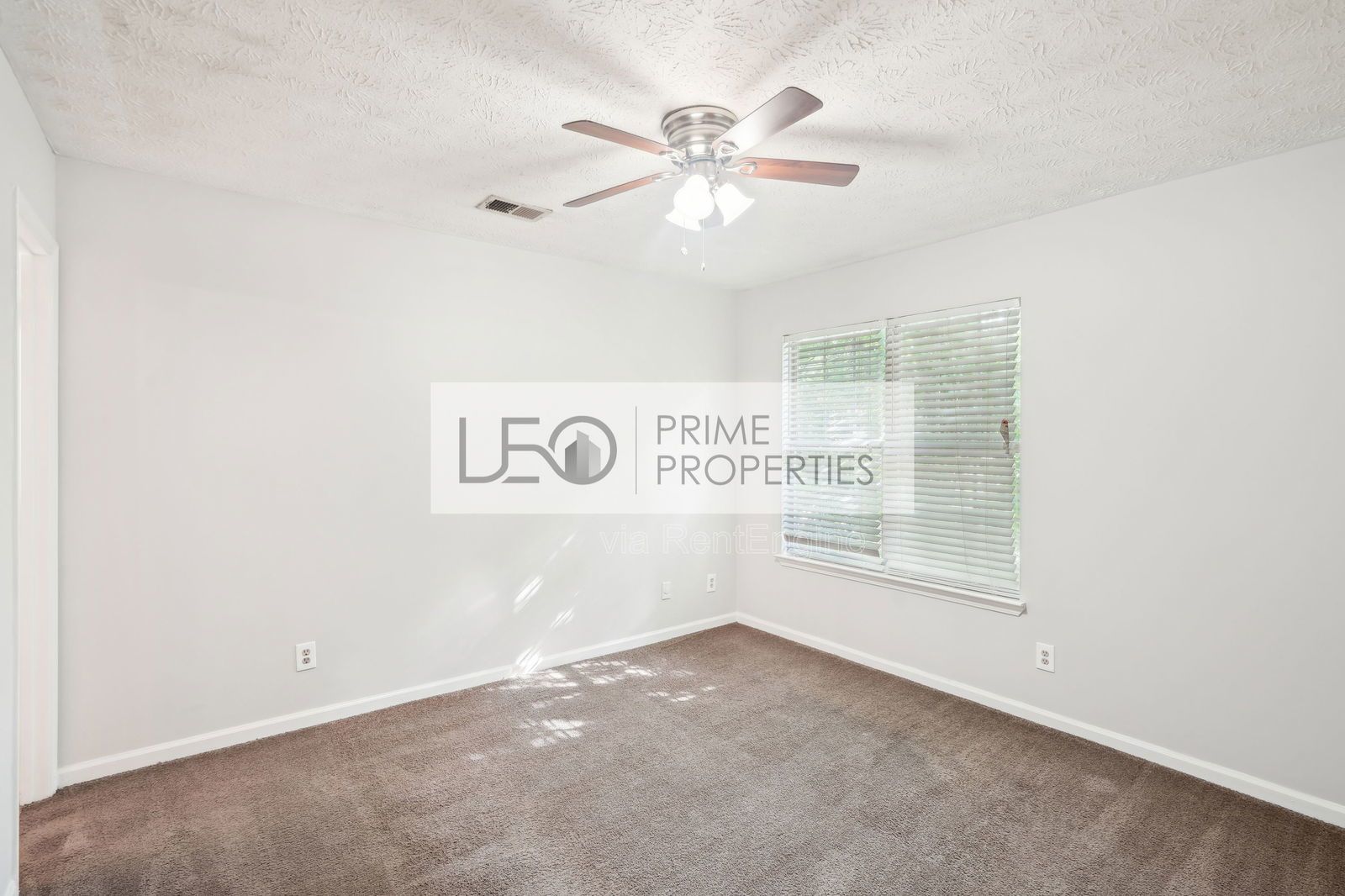 1066 Rock Creek Ln property image