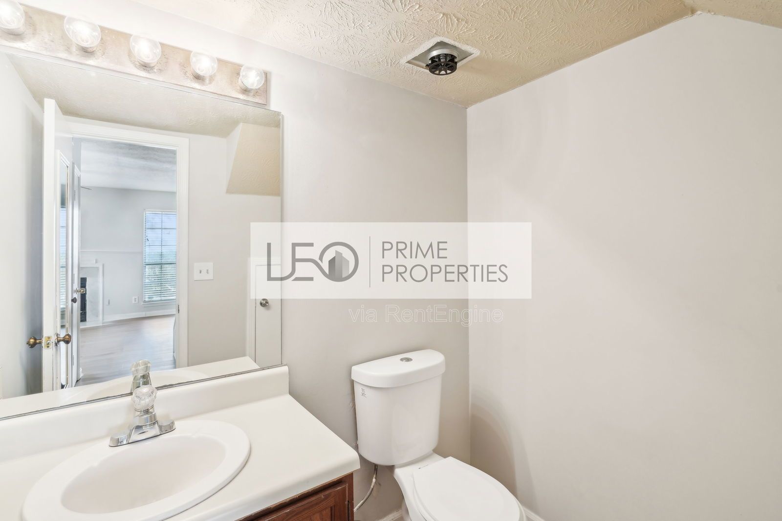 1066 Rock Creek Ln property image