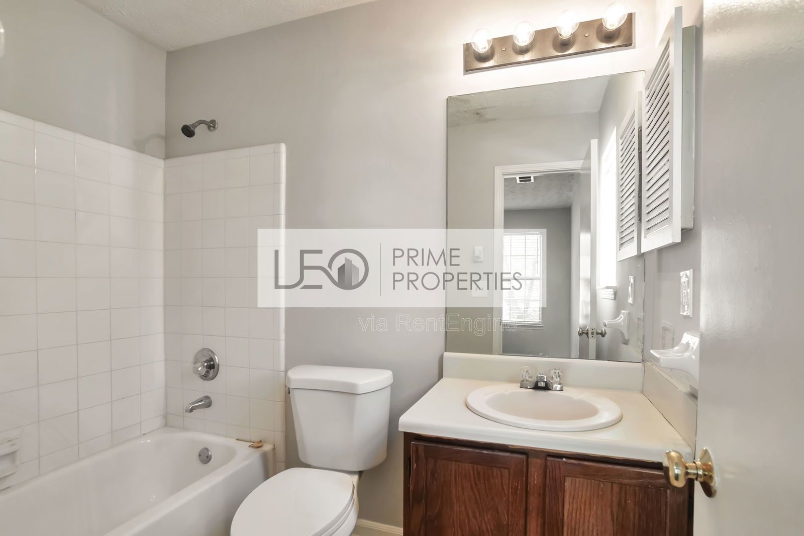 1066 Rock Creek Ln property image