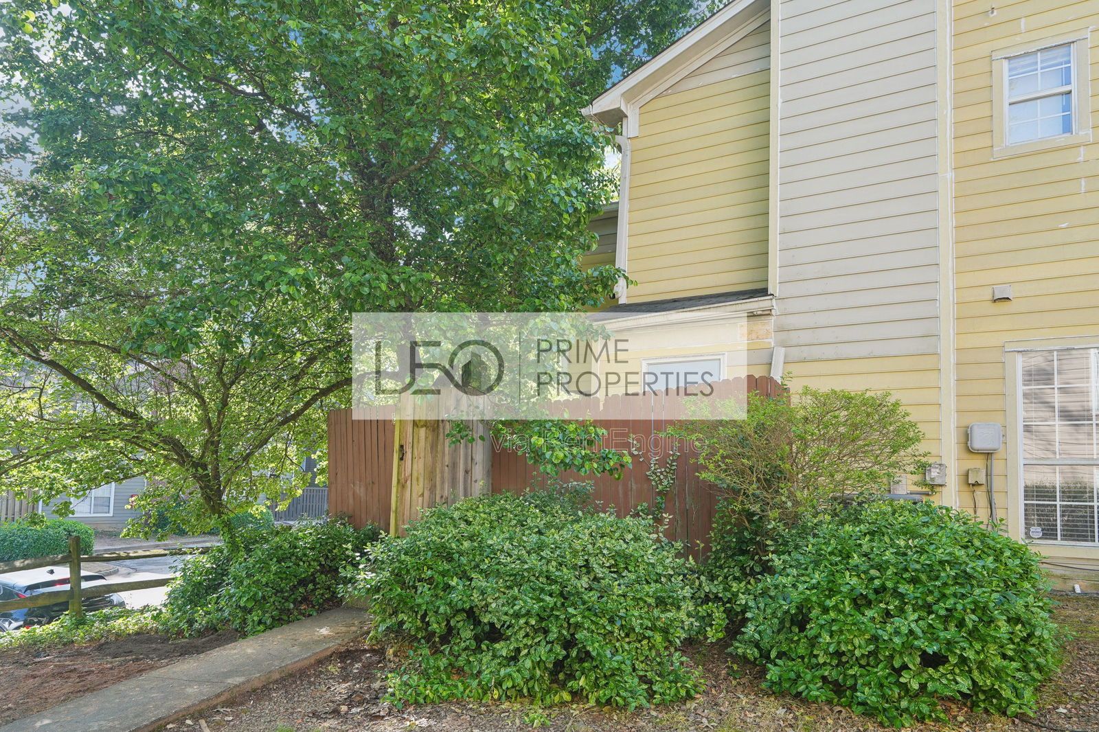 1066 Rock Creek Ln property image