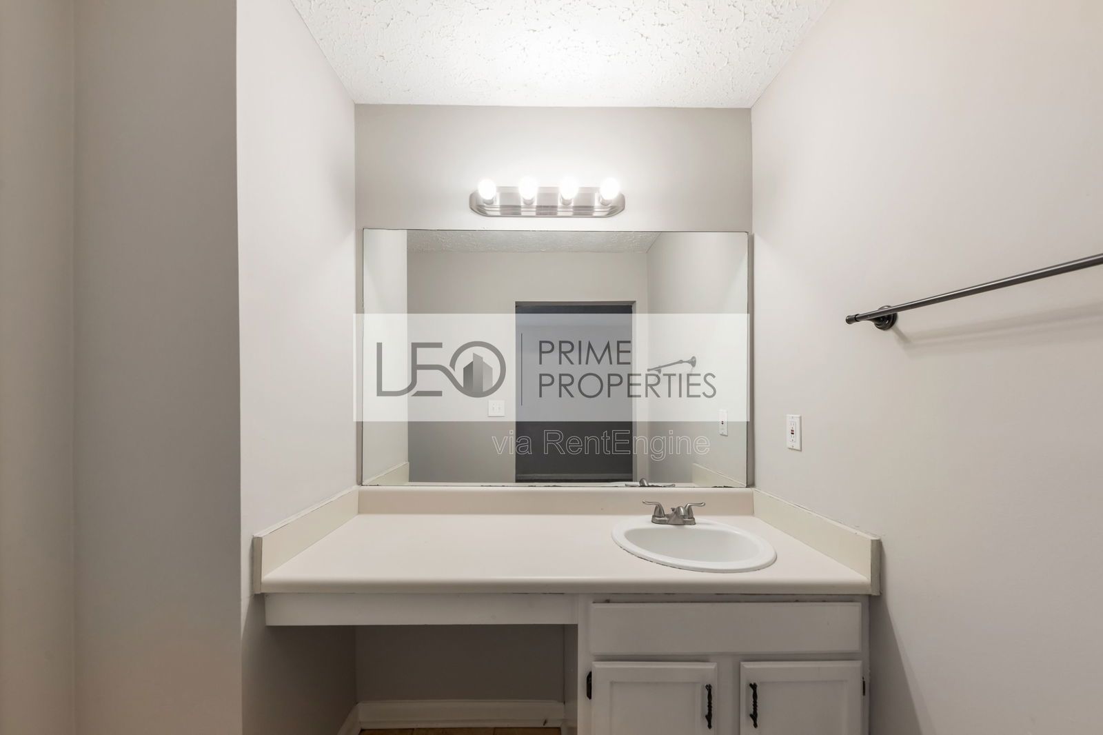 776 Crestside Court property image