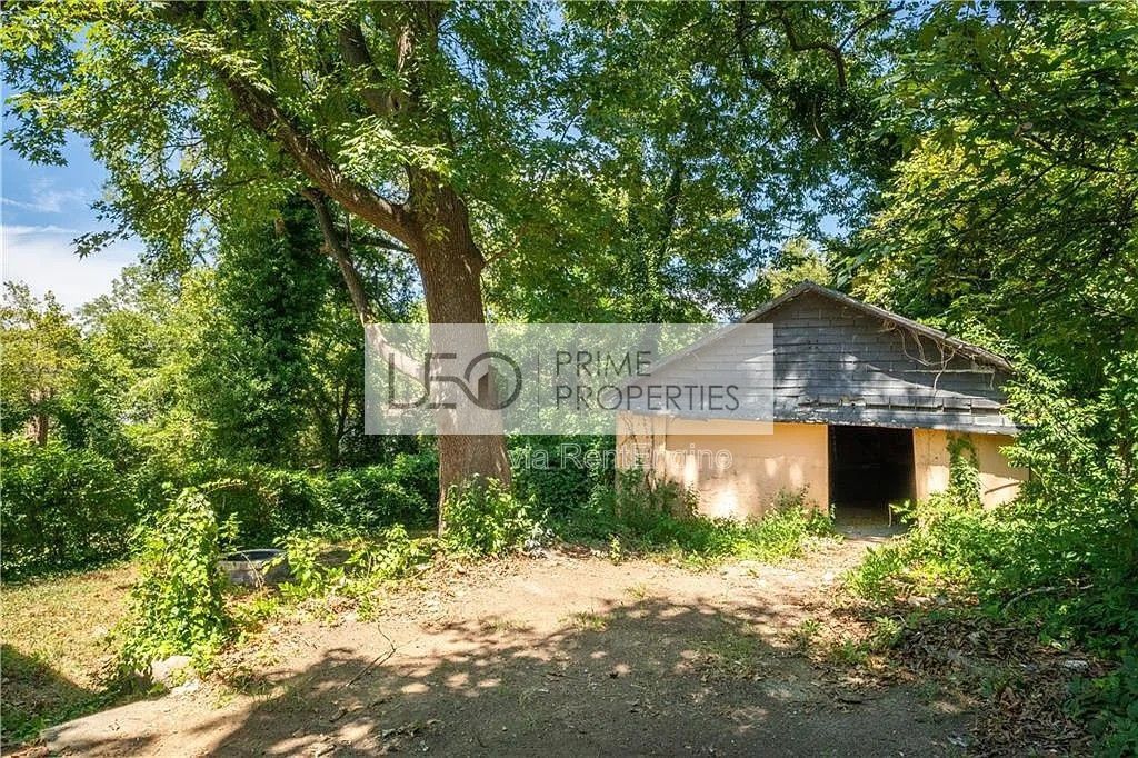 943 Rose Circle Southwest property image