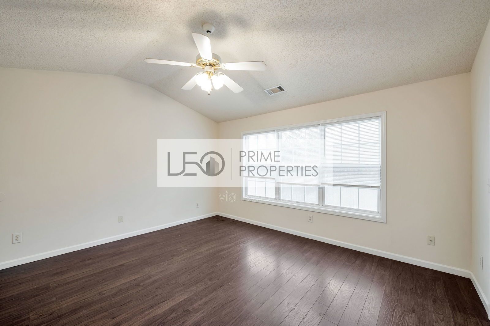 950 Parkway Road property image