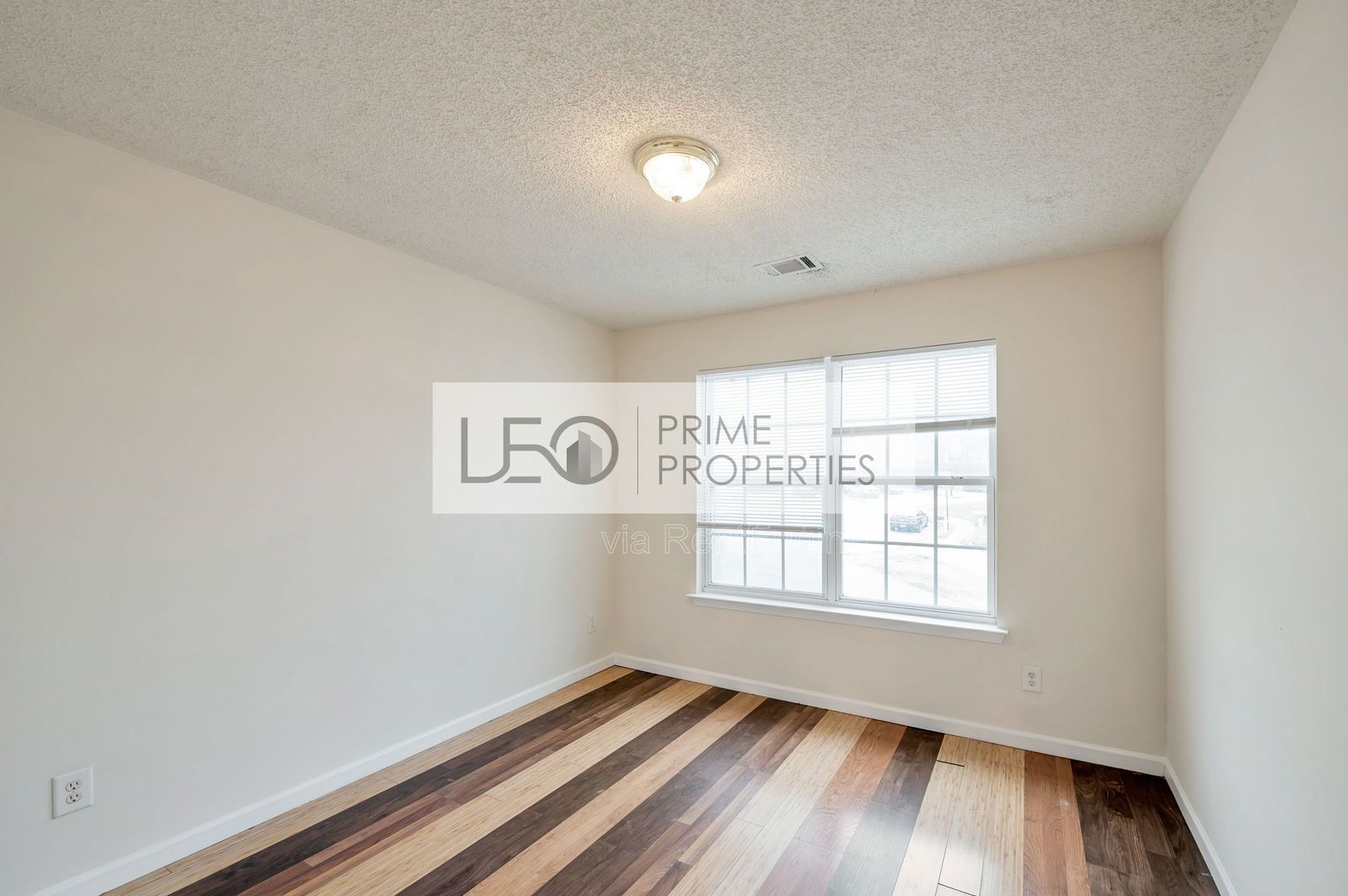 950 Parkway Road property image