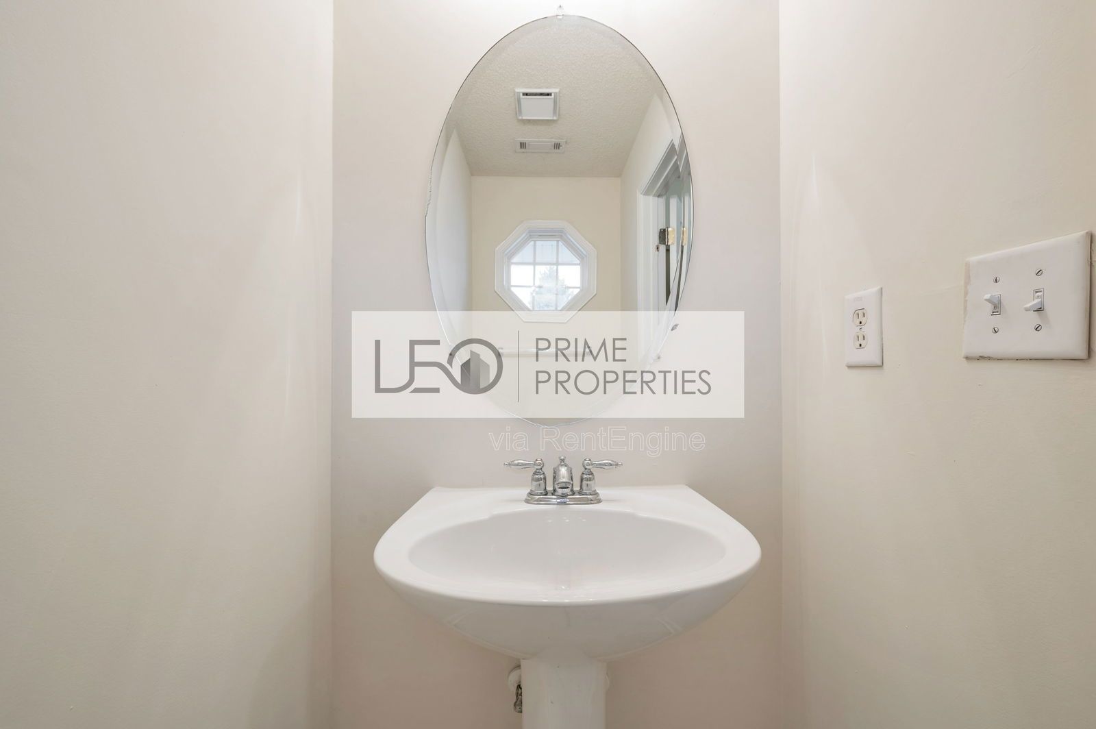 950 Parkway Road property image