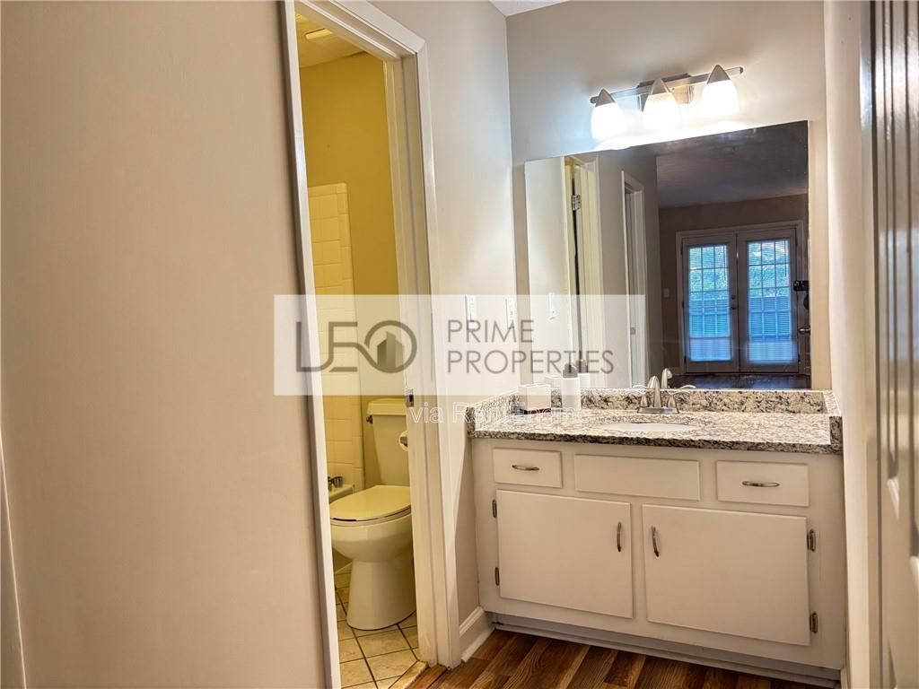 1011 Dunbar Drive property image