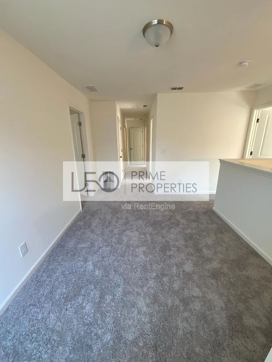 976 Feldman Chase Loganville, GA 30052 property image