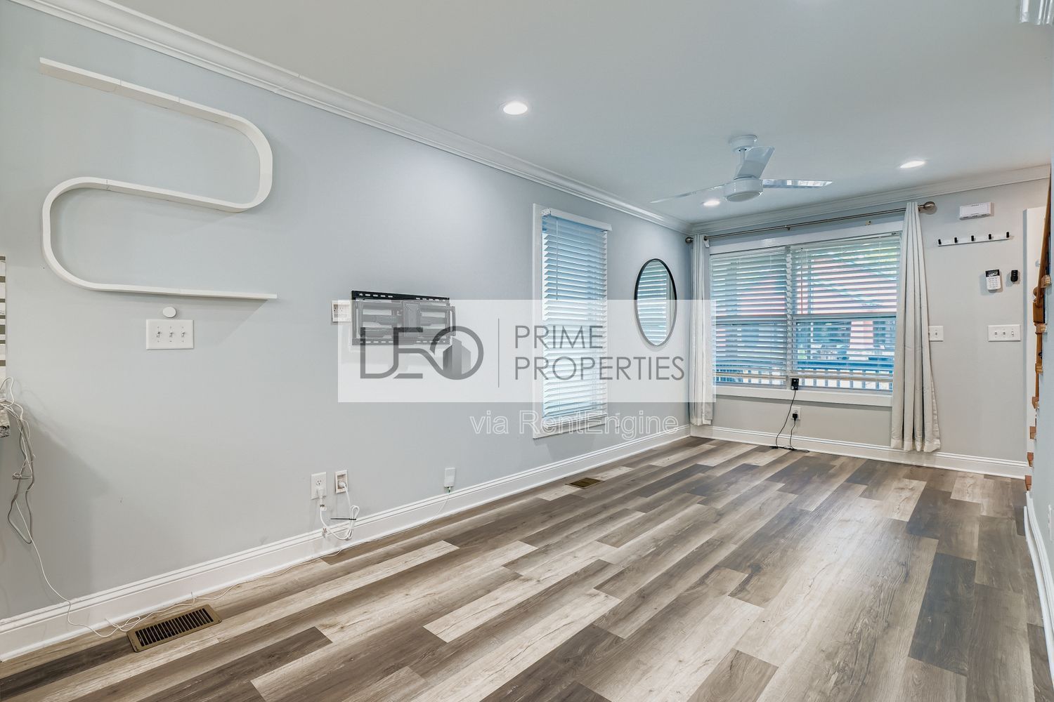 677 Ira Street Southwest Atlanta, GA 30310 property image