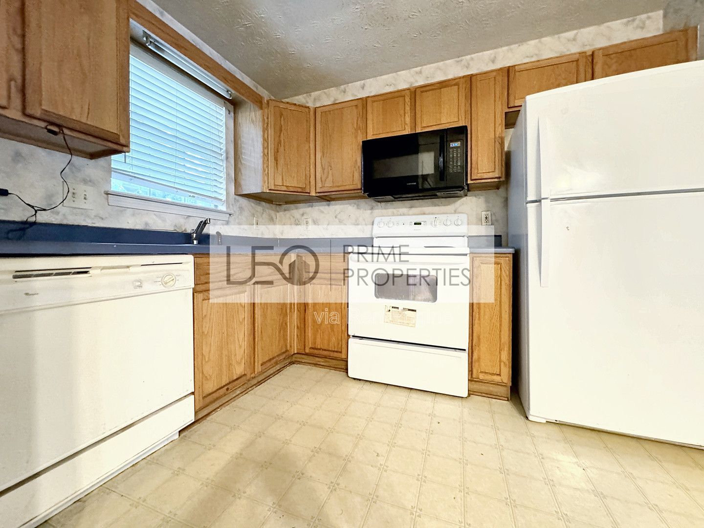 5916 Dogwood Manor Lithonia, GA 30038 property image