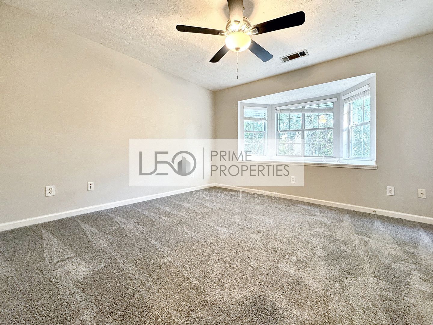 5916 Dogwood Manor Lithonia, GA 30038 property image