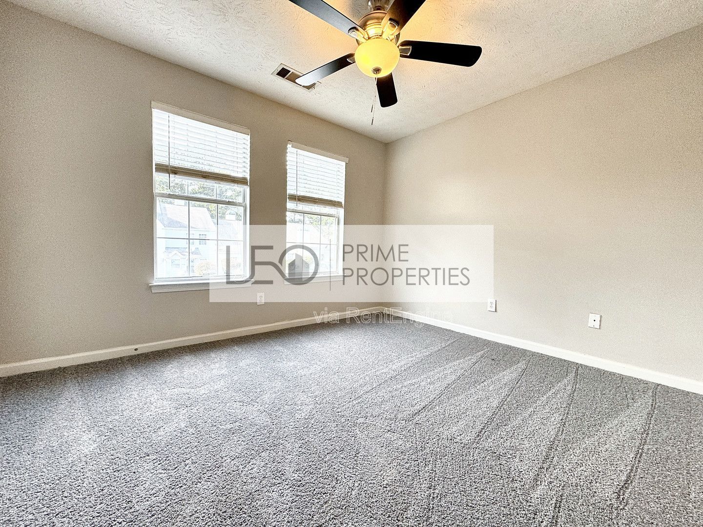 5916 Dogwood Manor Lithonia, GA 30038 property image