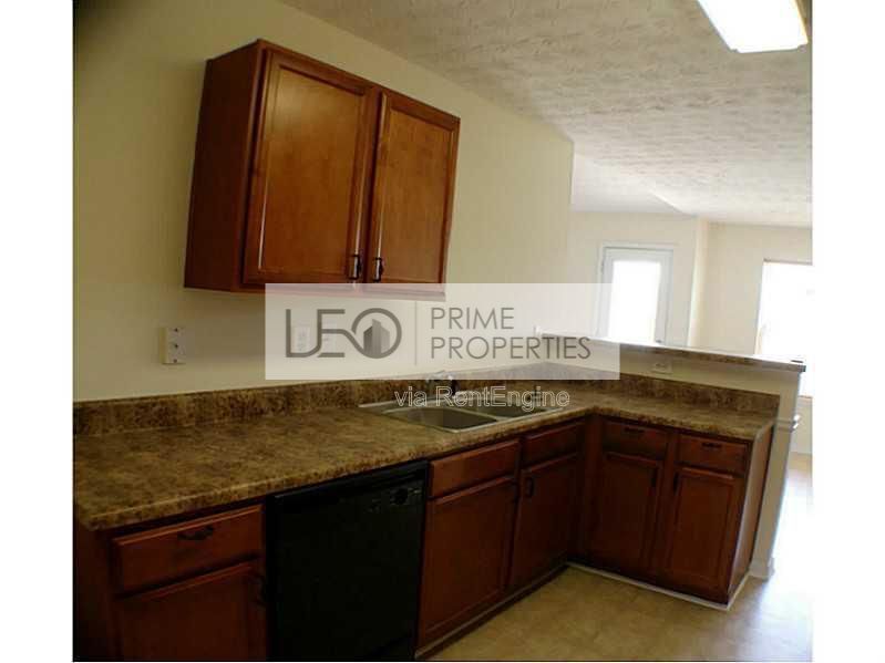 3168 Meadow Point Drive Snellville, GA 30039 property image