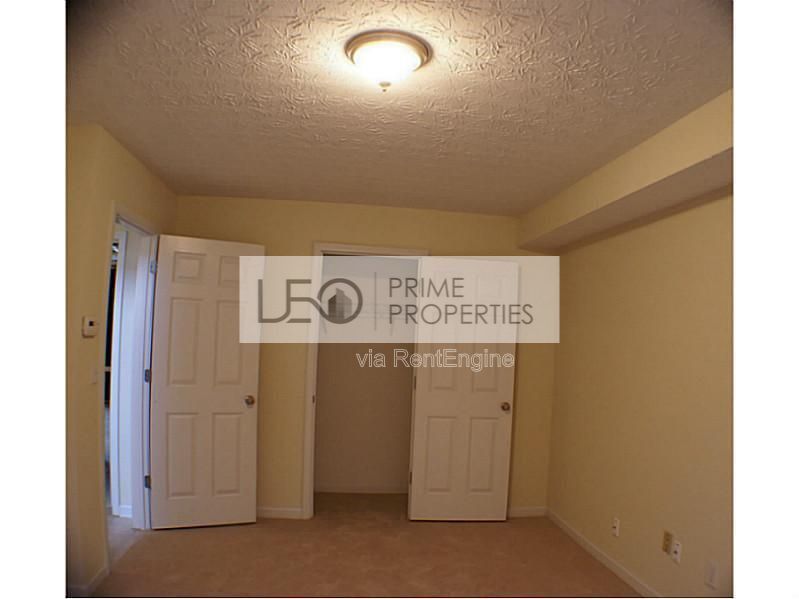 3168 Meadow Point Drive Snellville, GA 30039 property image