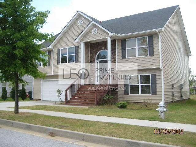 3168 Meadow Point Drive Snellville, GA 30039 property image