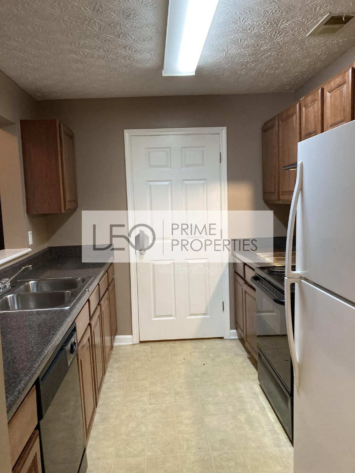 7201 Fairington Ridge Circle Lithonia, GA 30038 property image