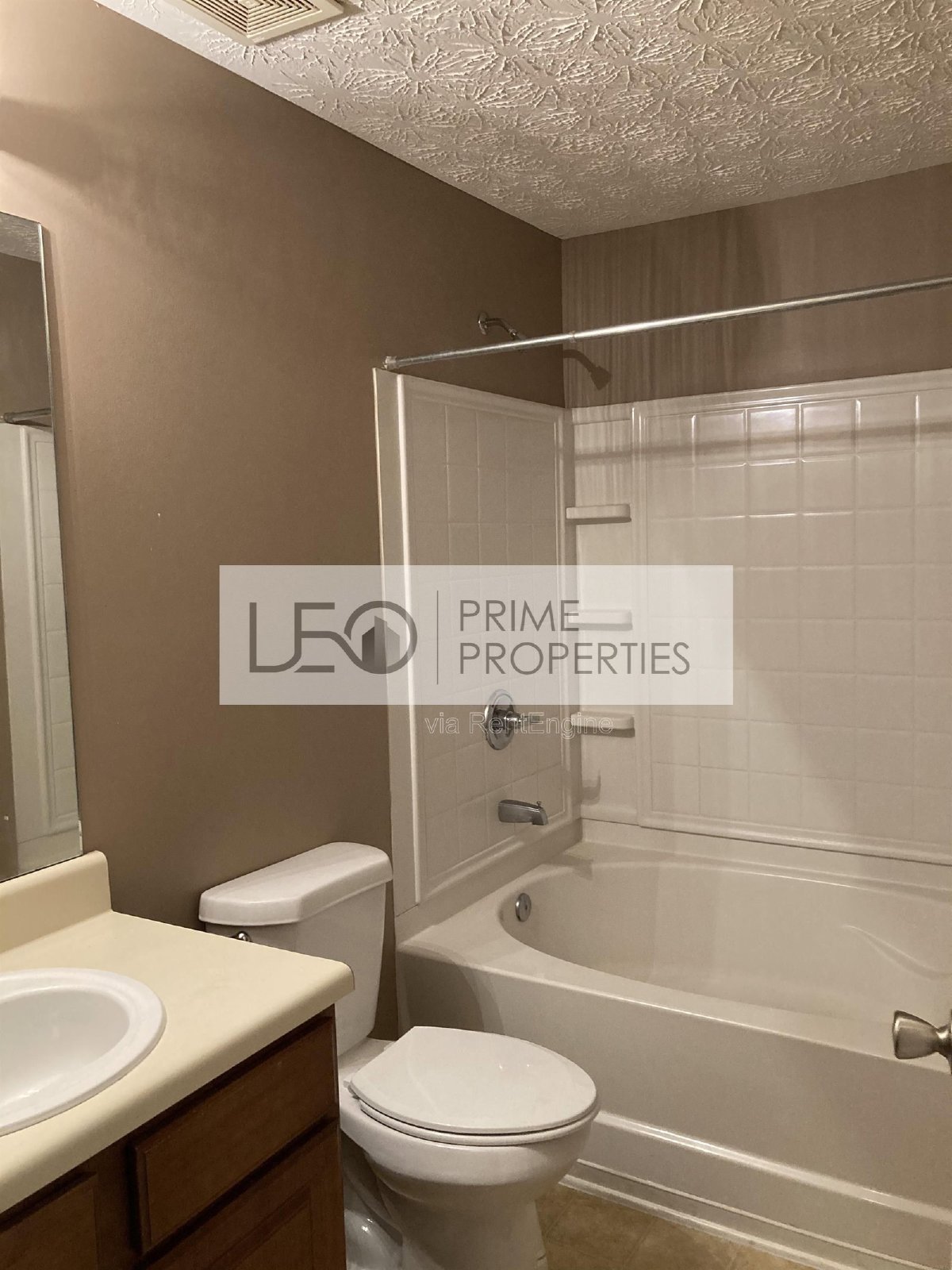 7201 Fairington Ridge Circle Lithonia, GA 30038 property image