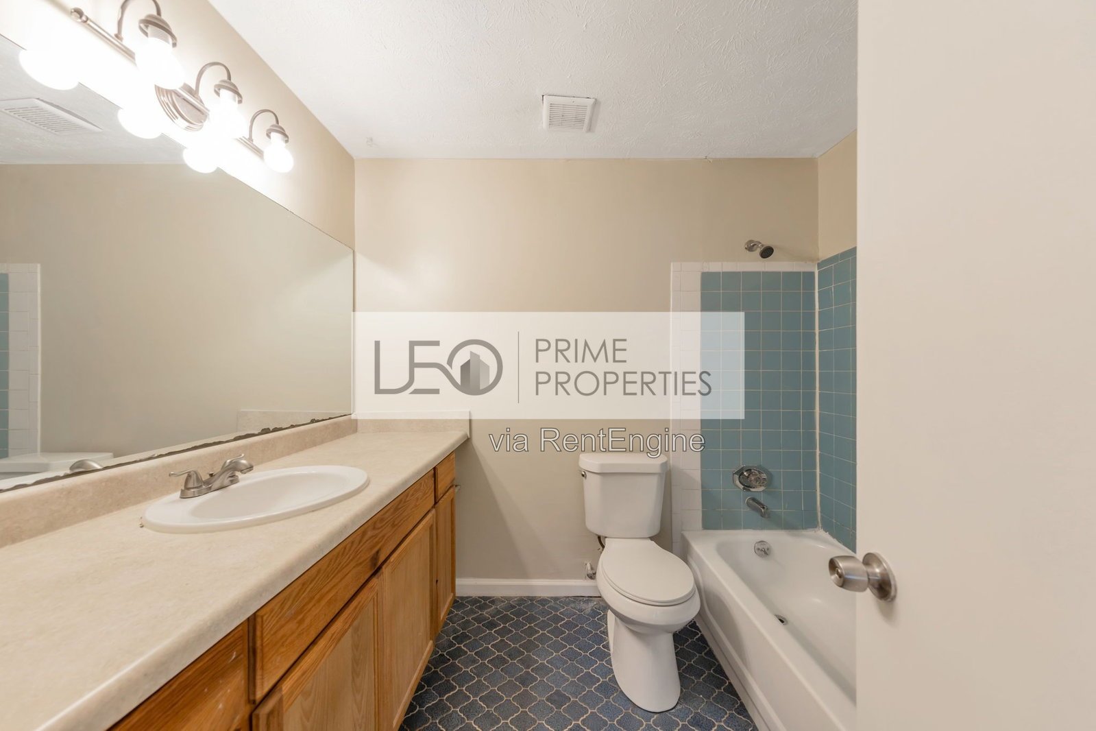 5835 Bearing Way College Park, GA 30349 property image